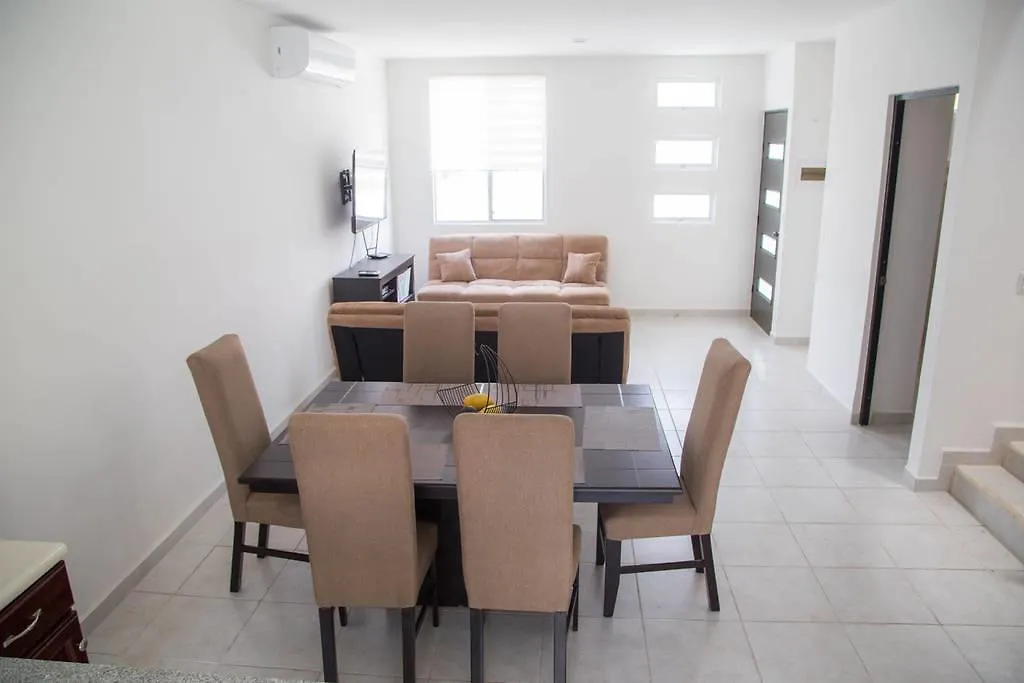 度假居 Brisas Puerto Morelos